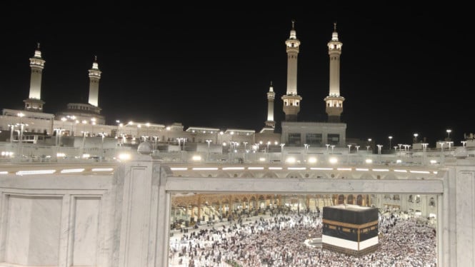 Masjidil Haram Ramai, PPIH Arab Saudi Anjurkan Jamaah Haji Indonesia Tetap di Hotel Selama 2 Hari