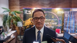 Bukan Sekadar Pusat Keuangan Syariah Global, RI Juga Harus Punya Daya Saing Tinggi
