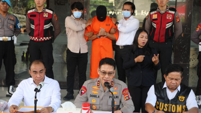 Polda Bali mengungkap kasus narkotika jaringan internasional