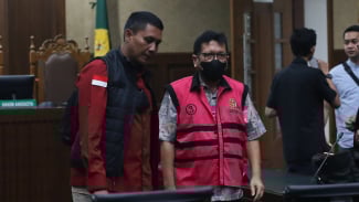  Usianya Sekarang Sudah 63 Tahun