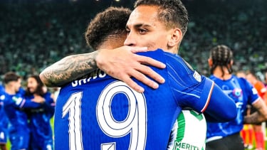 Jadon Sancho menghibur Antony