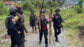  Busur Panah hingga Sajam Disita