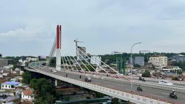 Ilustrasi Jembatan Layang (Flyover) Pasupati, Kota Bandung, Jawa Barat