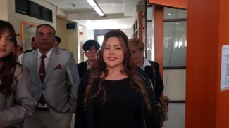 Lagi-lagi Ridwan Kamil Gak Hadir, Sidang Mediasi Gugatan Lisa Mariana Deadlock