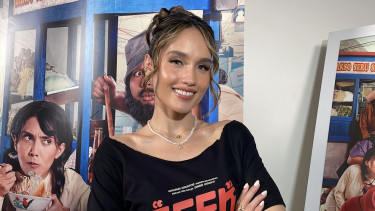 Cinta Laura