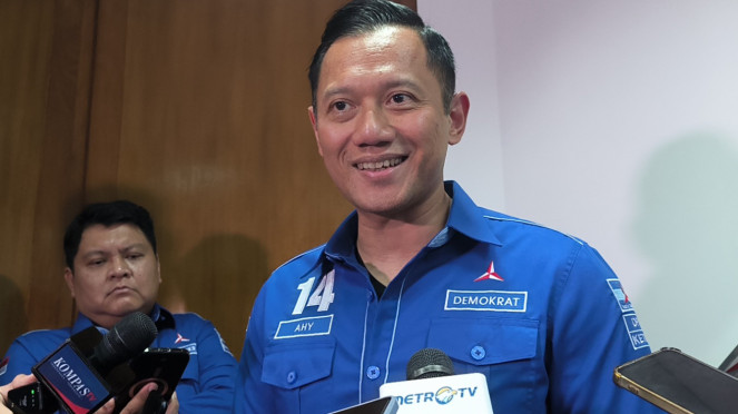 Presidente del Partido Demócrata, Agus Harimurti Yudhoyono (Ahy) en la oficina del DPP del Partido Demócrata, Central Yakarta