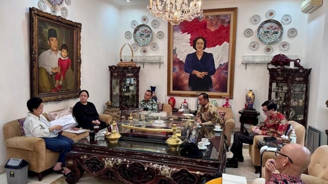 Momentos del presidente diario de la fiesta DPP Gerindra Sufmi Dasco Ahmad y el presidente de PDIP Megawati Soekarnoputri (Fuente: Instagram @Sufmi_Dasco)