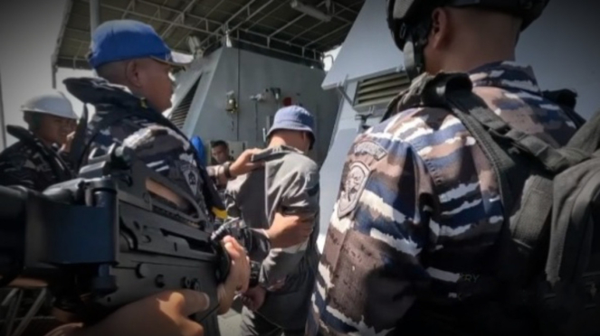VIVA Militer: KRI Panah TNI AL gempur lautan Papua