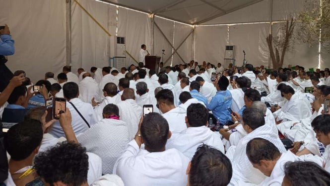 Arafah: Puncak Kesadaran dan Gerbang Haji Mabrur