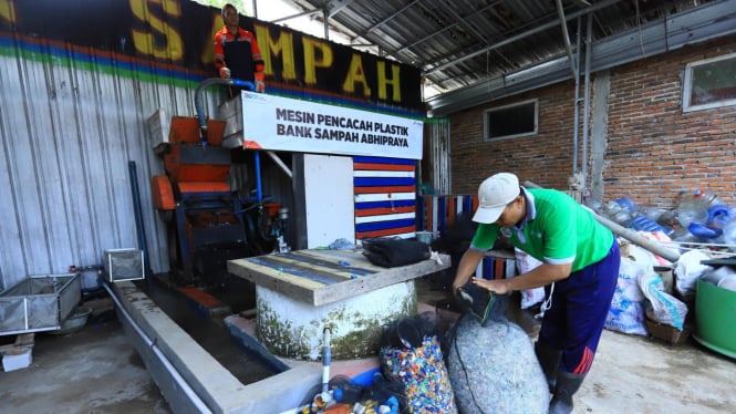 Dukung Hari Lingkungan Hidup Sedunia, Pertamina Perkuat Program Bank Sampah Berbasis Masyarakat