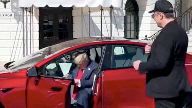 Pertengkaran Sengit, Elon Musk ke Trump: Tidak Tahu Terima Kasih