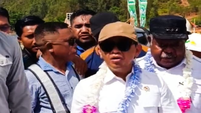 Ministro de Energía y Recursos Minerales Bahil Visitó la Isla Gag, Raja AMPAT