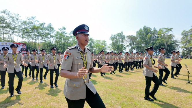 Sebanyak 593 bintara kompetensi khusus Polri untuk Ketahanan Pangan dan Program Makan Bergizi Gratis (MBG) resmi dilantik. (Ist)