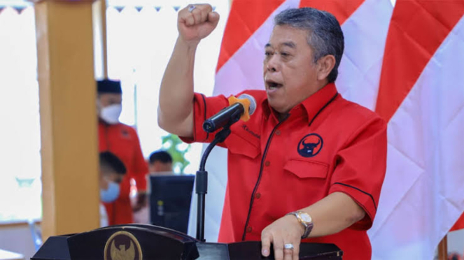 Former President of the DPRD of Java Este for the 2019-2024 period, Kusnadi (67)