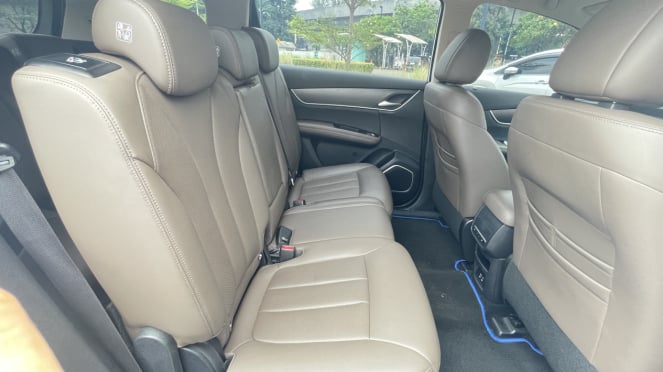 Interior BYD M6