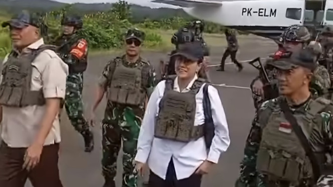 Viva militar: Tni Letjen Richard acompañó al Ministro de Defensa Sjafrie y al Ministro de Finanzas Sri Mulyani