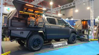 Modifikasi Mobil Pikap Jadi Serbaguna, Bisa Jualan Kopi Sampai Buat Perang