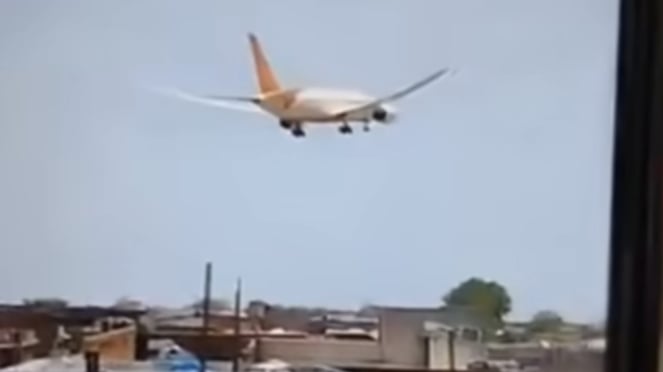 Avión aéreo indio antes de caer en Ahmedabad