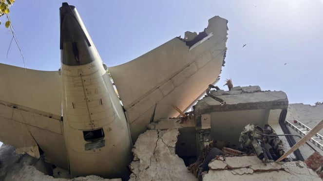 Aviones indios se estrelló cerca del aeropuerto de Ahmedabad
