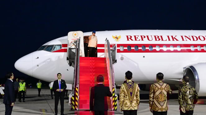 Presidente de Indonesia, Probo Subayanto (Fuente fotográfica: Muchalis Junior - Presidente Secretaría del Presidente del Halim Perdanakusuma antes de salir de Singapur)