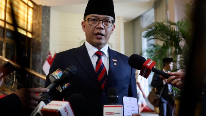 Judul:  

Empat Bus Sudah Mulai Bergerak Menuju Perbatasan