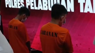 Polisi Tangkap Admin Grup FB 'Gay Khusus Surabaya', Pelaku Unggah Ribuan Video Porno