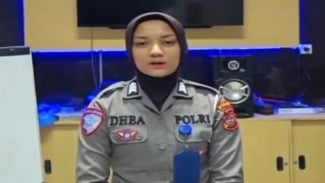 Viral Nyanyi Live di TikTok saat Jam Kerja, Polwan Polda Sumbar Brigadir Dhea Minta Maaf