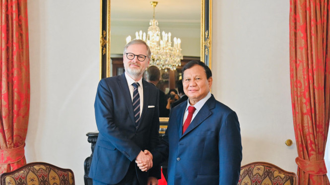 Presiden RI Prabowo Subianto menerima kunjungan PM Republik Ceko, Petr Fiala.