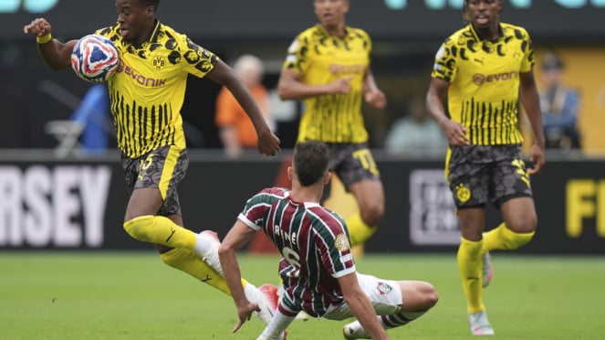 Delel Fluminence vs Borussia Dortmund