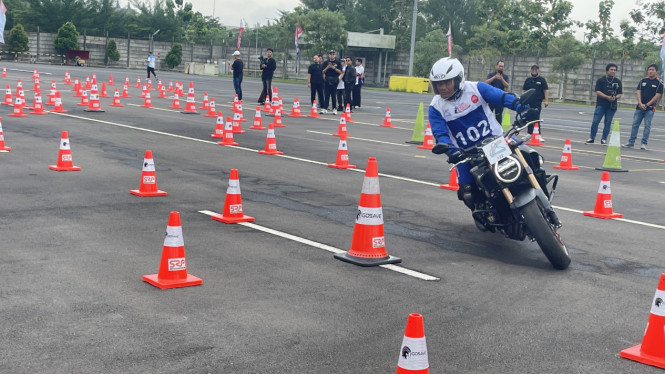 Ingin Lulus Ujian SIM? Coba Latihan Versi Safety Riding Honda Dulu!