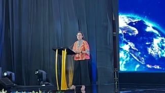 Orang Sangat Kaya dan UMR Pasti Beda