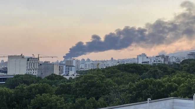 Lunes 16/6 Lunes lunes lanza un ataque israelí en el edificio de oficinas de televisión