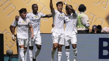 Pemain Real Madrid rayakan gol Gonzalo Garcia