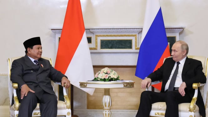 Prabowo Berkunjung ke Rusia, Putin Buka Peluang Kolaborasi Nuklir hingga AI dengan Indonesia