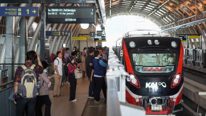 Tarif Transjakarta hingga MRT hanya Rp 80 saat 17 Agustusan, Catat Rinciannya