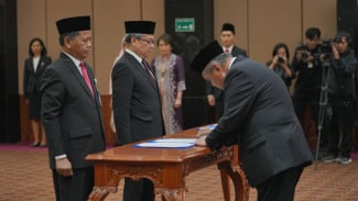 Gubernur BI Lantik Dua Pejabat Baru di Kantor Pusat