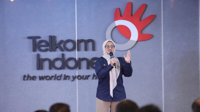 Wujudkan Pengalaman Pelanggan Terbaik, Direksi Telkom Kunjungi Pelanggan dan Tinjau Infrastruktur Digital di Surabaya