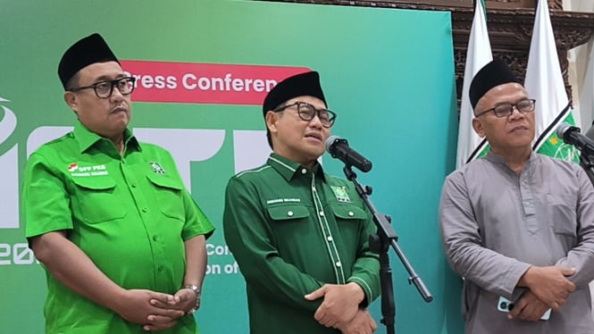 Cak Imin Pertanyakan Larangan Bermedsos di Pesantren: Apa Masih Relevan?