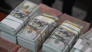Penampakan Duit Suap Vonis Lepas CPO Rp6,9 Miliar Diserahkan Eks Ketua PN Jaksel ke Kejagung