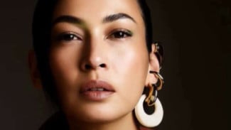 Melly Goeslaw Gandeng Penyanyi Malaysia Misha Omar, Ungkap Rasa Penuh Bangga