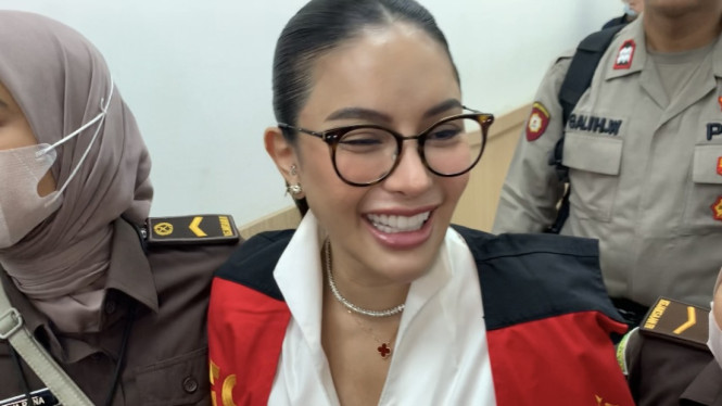 Dituduh Jual Rumah untuk Menyuap Hakim, Nikita Mirzani: "Kalau Bisa, Jual Diri pun Akan Kulakukan"