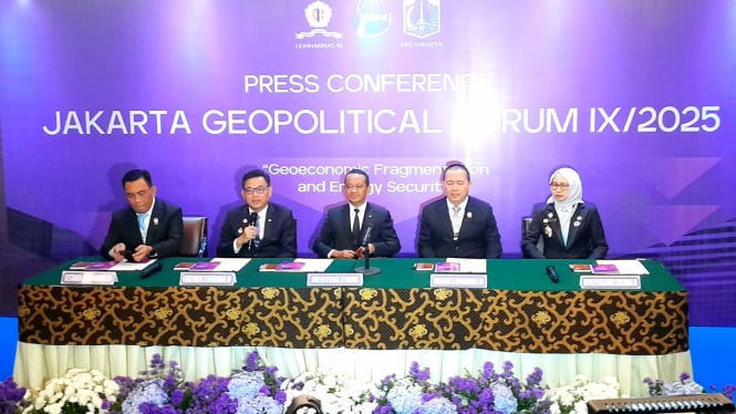 Selat Hormuz Bikin Cemas, Bahlil Ungkap Arahan Prabowo