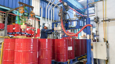 Pabrik produksi pelumas ExxonMobil di Cilegon, Banten