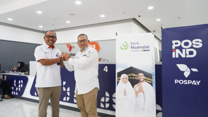 Daftar Haji Sekarang Tersedia di Seluruh Jaringan Kantor Pos Indonesia  

Penampilan Visual Menarik:  


Akses Mudah: Daftar haji kini lebih praktis.  
Jangkauan Luas: Tersedia di seluruh kantor pos di Indonesia.  
Proses Cepat: Layanan terintegrasi untuk kenyamanan Anda.