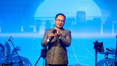 Anggota Komisi VI DPR-RI, Capt. Andi Unru Baso (Ubas), raih penghargaan sebagai Pelaut dengan pencapaian tertinggi dalam dunia maritim.