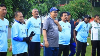 Dihadiri Legenda Timnas Indonesia, PNFC Gelar Coaching Clinic dan Edukasi di Pesantren