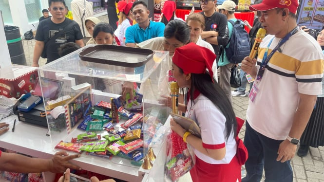 Sensasi Baru di Jakarta Fair 2025, Biskuit Lezat Bertemu Suasana Manis