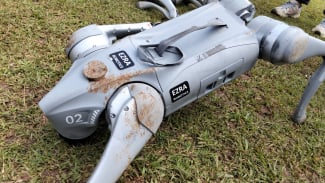 Robot Dog Terjengkang hingga Robot Tank Ngadat saat Unjuk Gigi Depan Prabowo