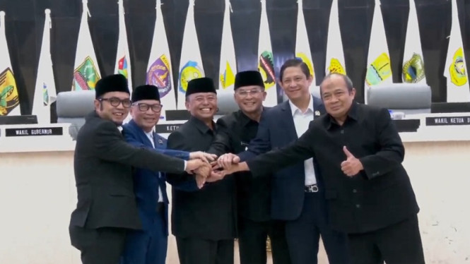 Sempat Akui Hubungan Tidak Harmonis dengan Sekda, Wagub Jabar: Kini Sudah Baik!