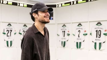 Pemain Borussia Moenchengladbach, Kevin Diks